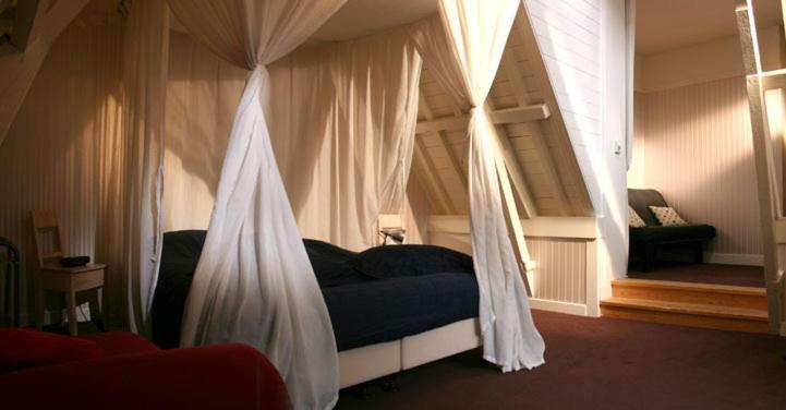 Guesthouse De Utrechtsche Dom Gouda Zimmer foto